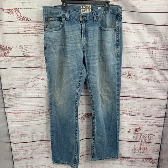 Ariat M4 Relaxed Boot Cut Jeans Mens 40/34 Light Wash Denim Workwear Distressed - Picture 1 of 10